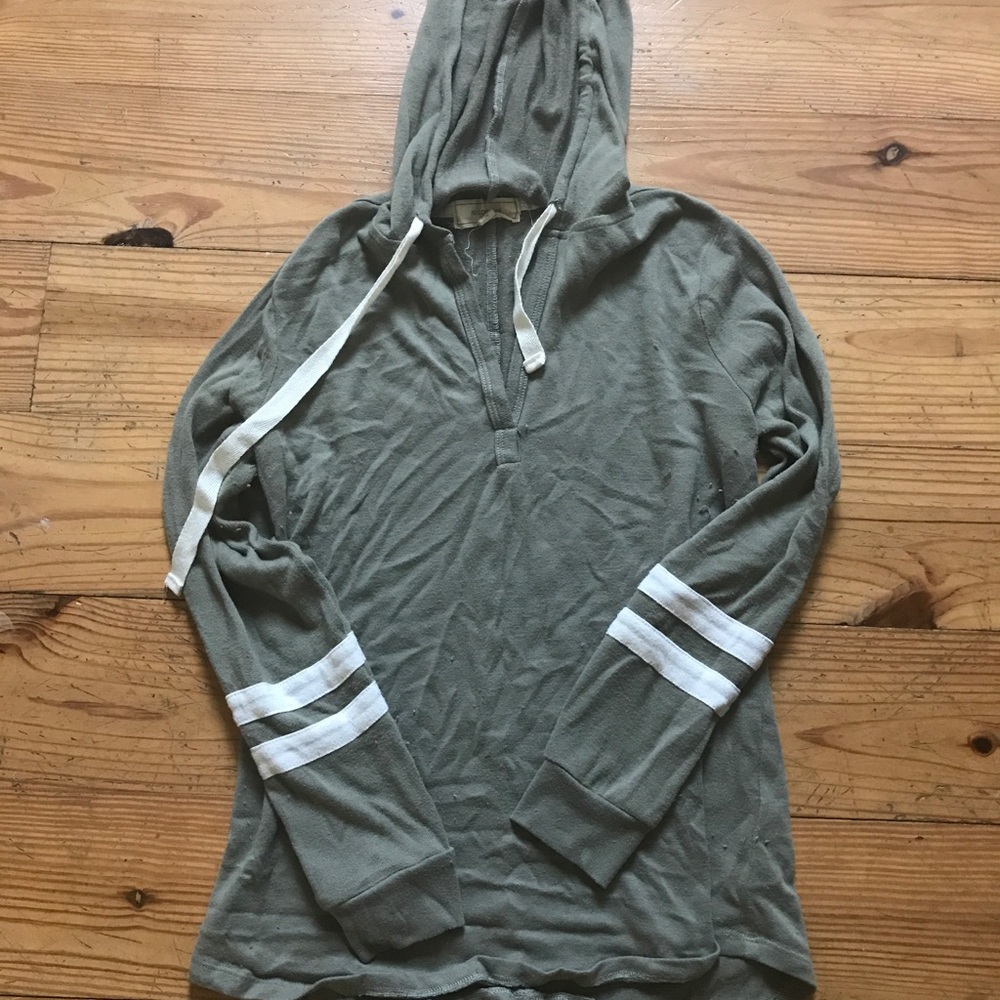 Womans Long sleeve hooded shirt